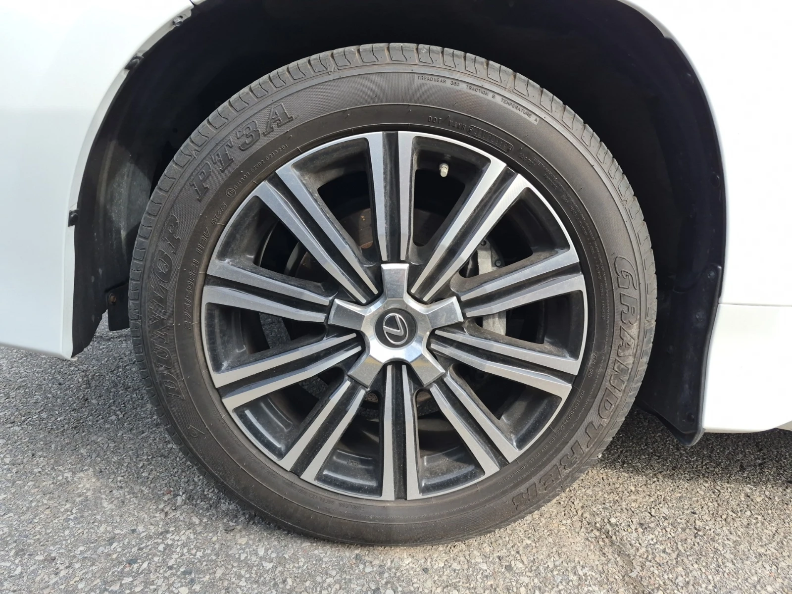 Lexus LX 570, снимка 5 - Автомобили и джипове - 55191654