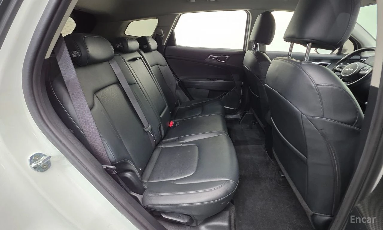Kia Sportage ДИСТРОНИК* LANE* ASSIST* ПОДГРЕВ* КАМЕРА* , снимка 15 - Автомобили и джипове - 55776108