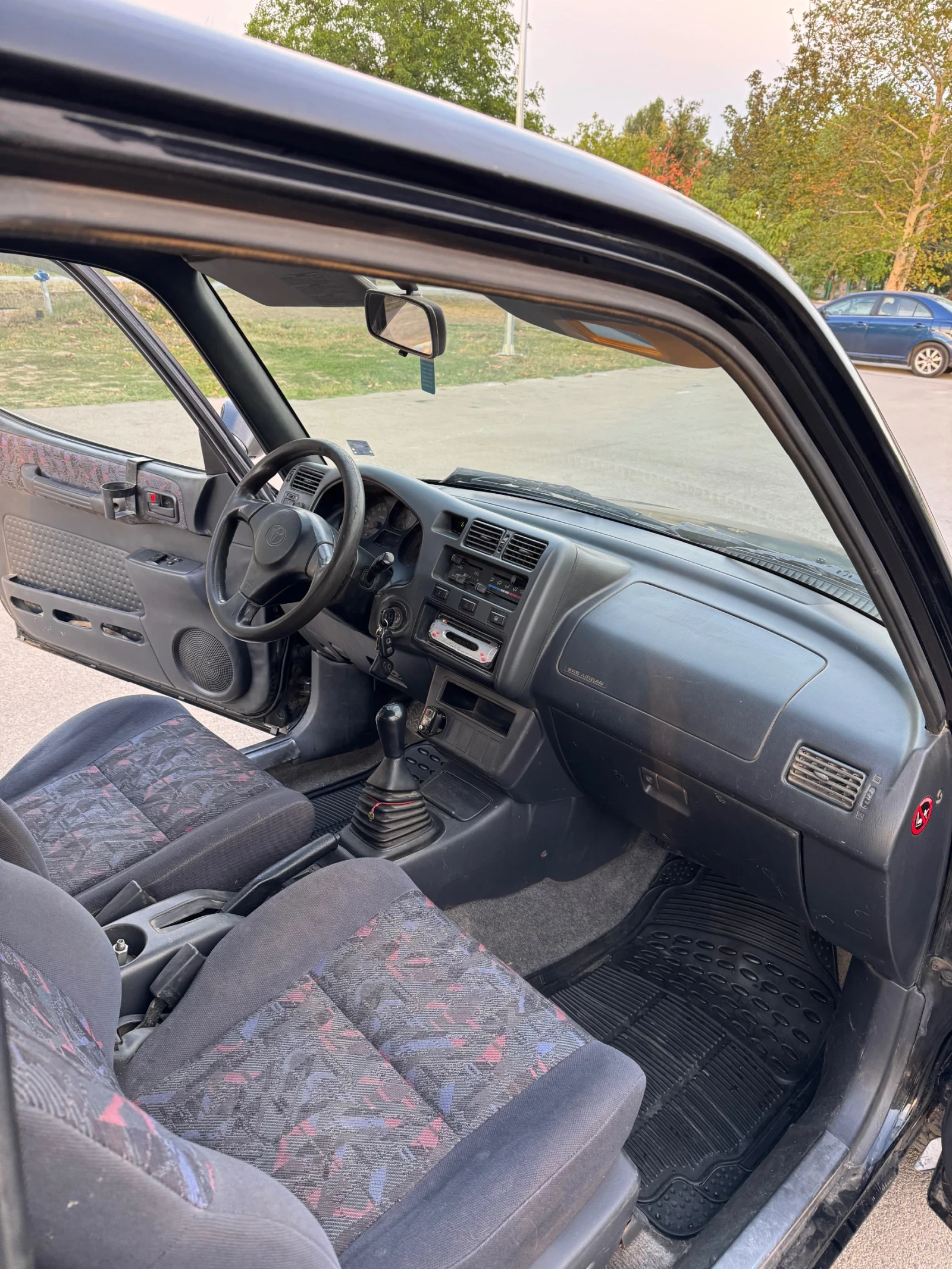 Toyota Rav4 SXA10, снимка 8 - Автомобили и джипове - 56353784