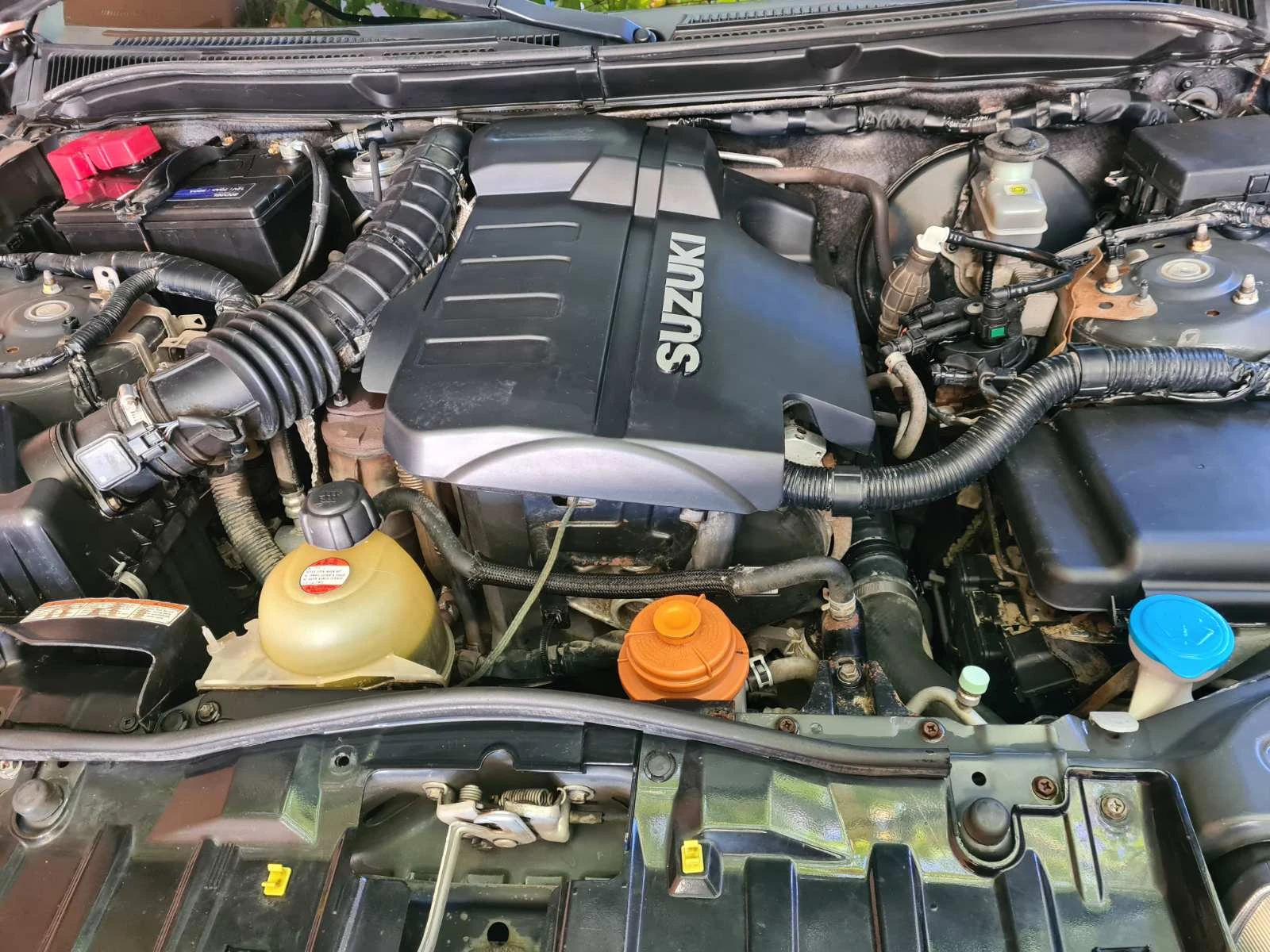 Suzuki Grand vitara 1.9 DDiS 4х4, снимка 8 - Автомобили и джипове - 56362904