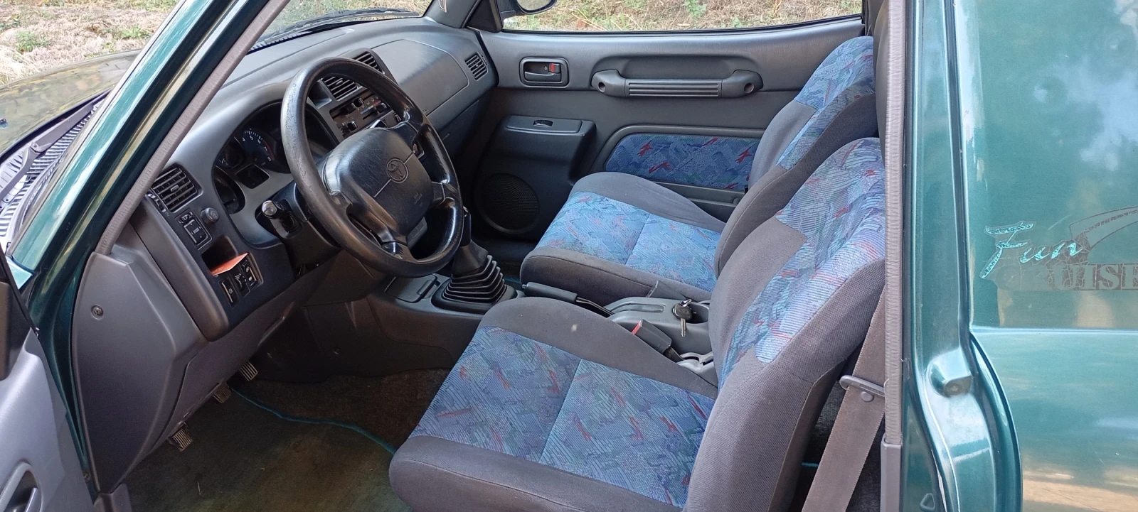 Toyota Rav4 Къса база -129к.с., снимка 13 - Автомобили и джипове - 56643412