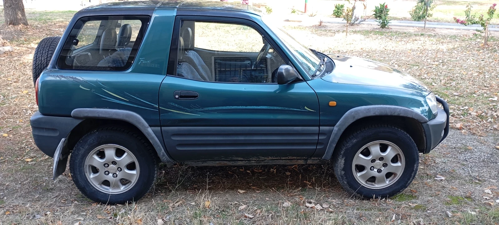Toyota Rav4 Къса база -129к.с., снимка 16 - Автомобили и джипове - 56643412