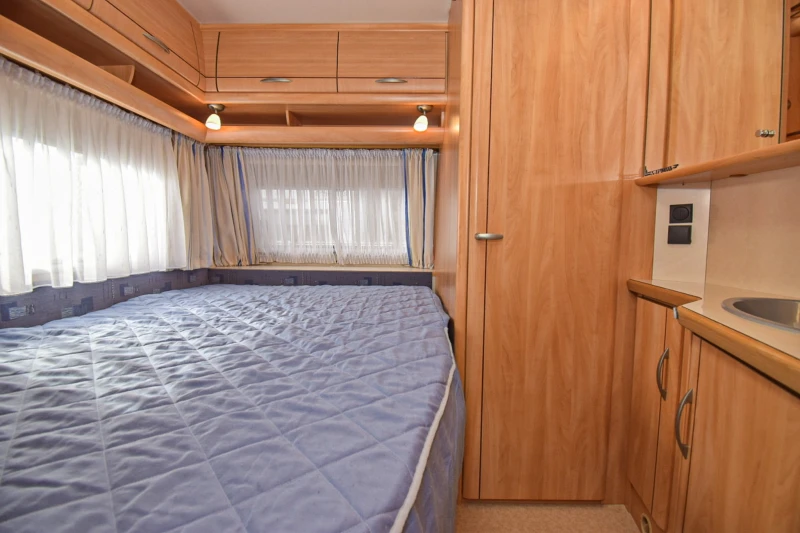 Каравана Fendt 470, снимка 5 - Каравани и кемпери - 53556347