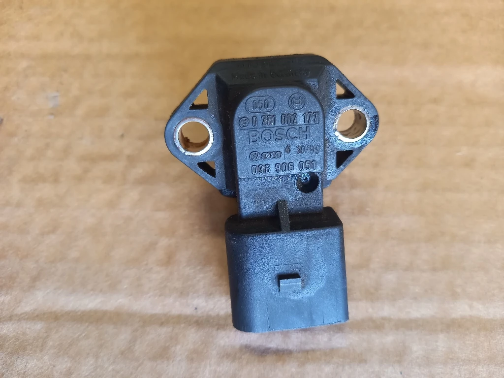 ��� ������ ���������� ����� �5 1.8� (5) | Mobile.bg � ����������� 1