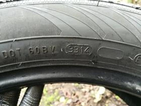 Гуми Зимни 235/50R18, снимка 7