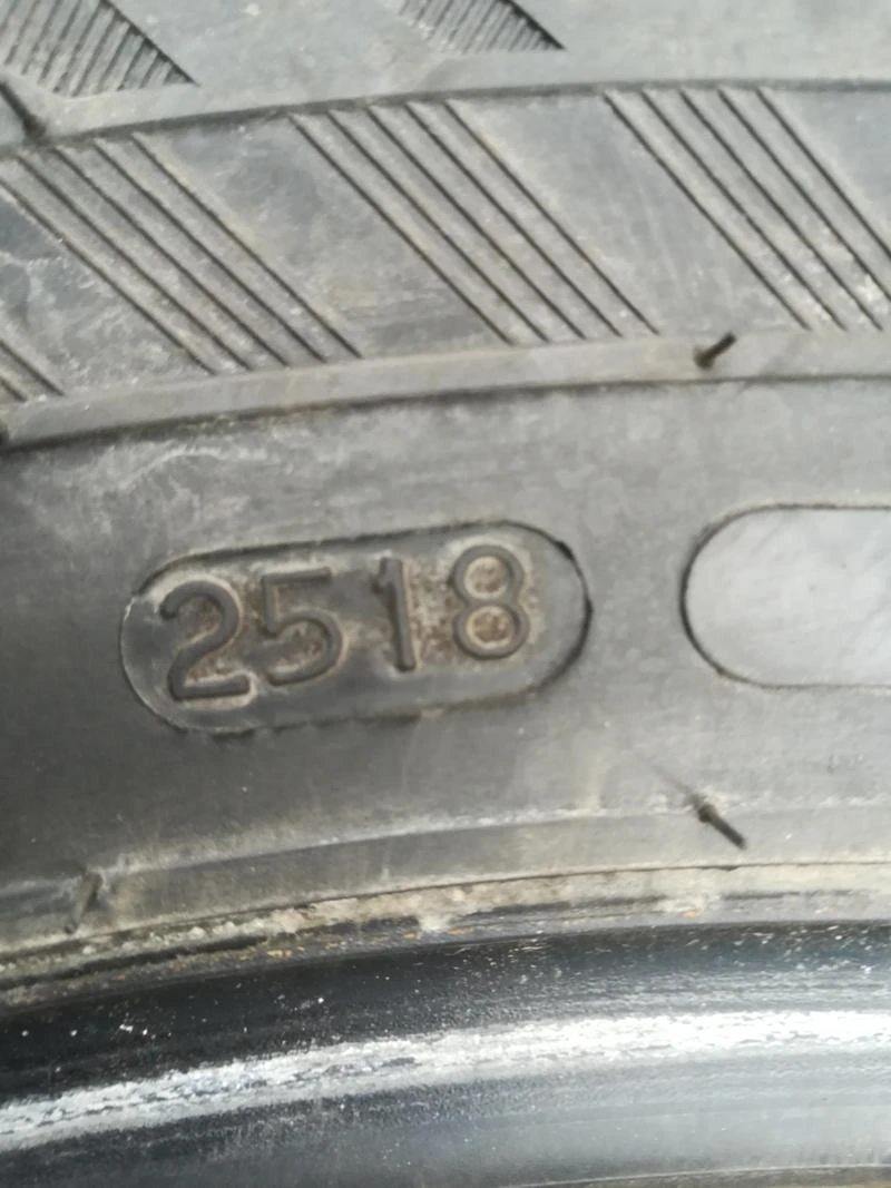 Гуми Зимни 255/70R16, снимка 6 - Гуми и джанти - 24524913