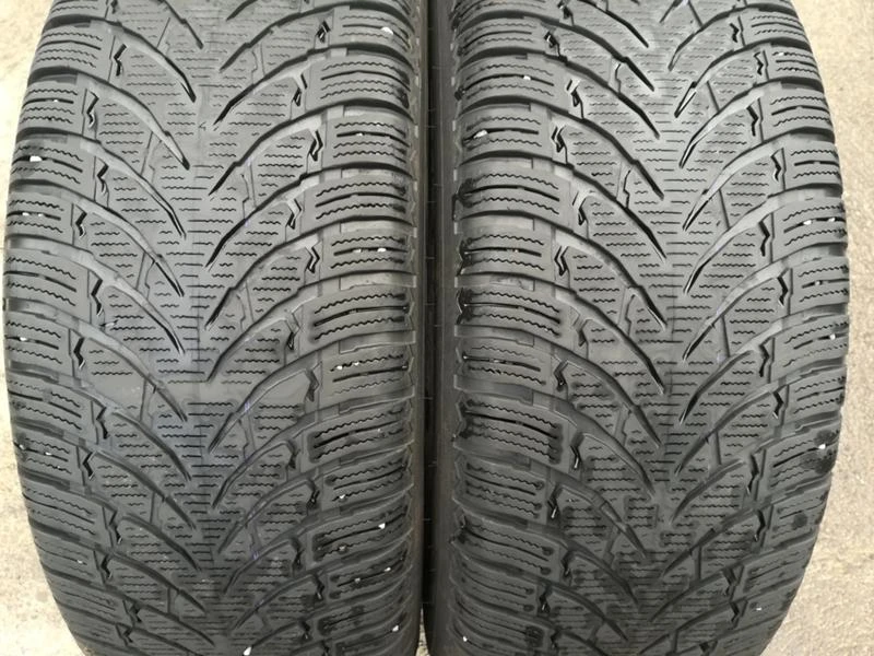 Гуми Зимни 255/70R16, снимка 1 - Гуми и джанти - 24524913