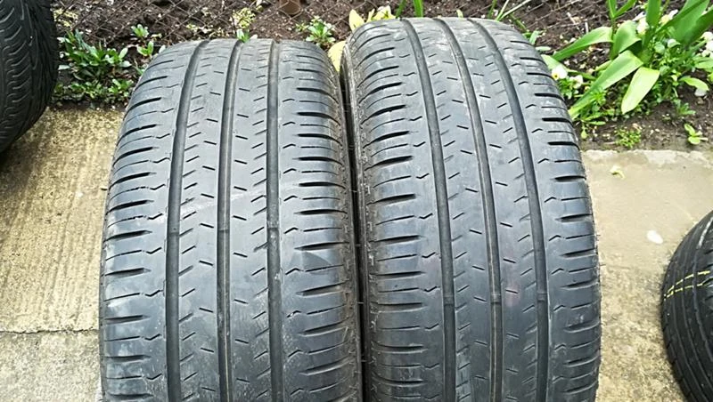 Гуми Летни 235/65R16, снимка 1 - Гуми и джанти - 25086480