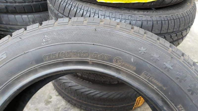 Гуми Зимни 175/65R14, снимка 5 - Гуми и джанти - 27967340