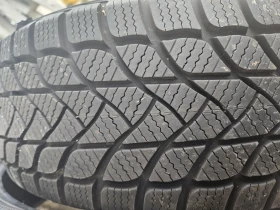 Гуми Зимни 185/60R15, снимка 1 - Гуми и джанти - 47675345