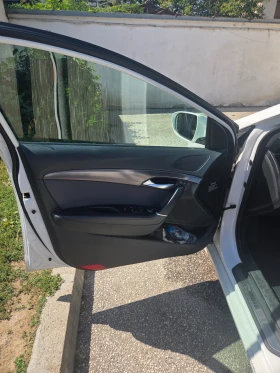 Hyundai I40 КАМЕРА* ПОДГРЕВ* ОБДУХВАНЕ * ПАМЕТ* , снимка 14