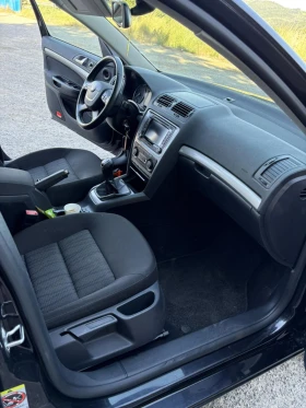 Skoda Octavia 1.2 tsi Elegance , снимка 9