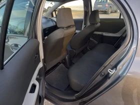 Toyota Yaris 1.33vvti, снимка 13