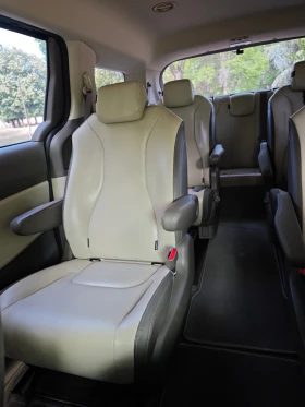 Kia Carnival 2.2 CRDI , снимка 17
