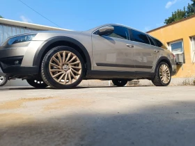 Skoda Octavia Scout, снимка 2