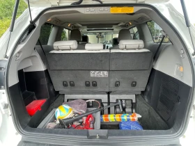 Toyota Sienna LIMITED | Mobile.bg    13