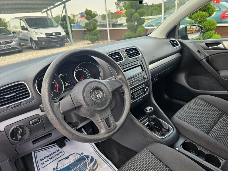 VW Golf 1, 4 I КЛИМАТРОНИК 80кс. , снимка 9 - Автомобили и джипове - 46292752