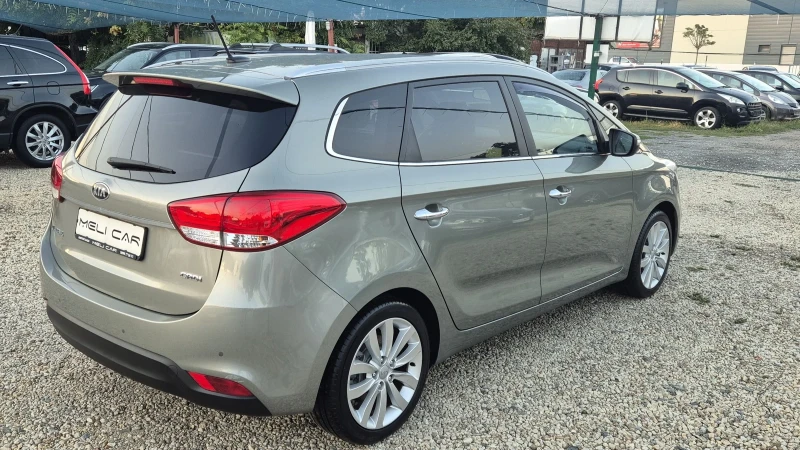 Kia Carens 1.7CRDI 7местаFULL КАПАРИРАН , снимка 4 - Автомобили и джипове - 47222580