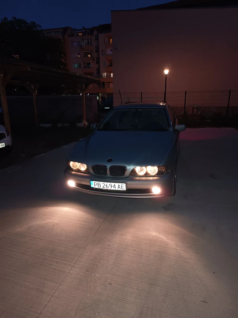 BMW 520, снимка 13 - Автомобили и джипове - 47401189