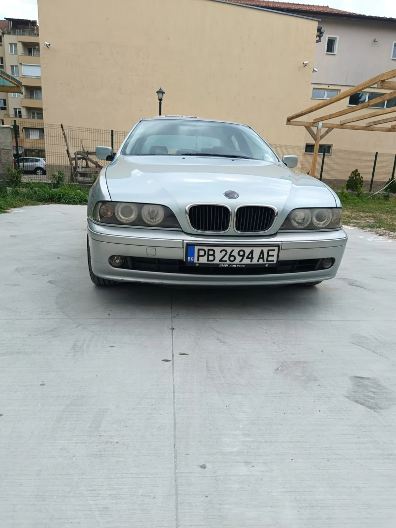 BMW 520, снимка 1 - Автомобили и джипове - 47401189