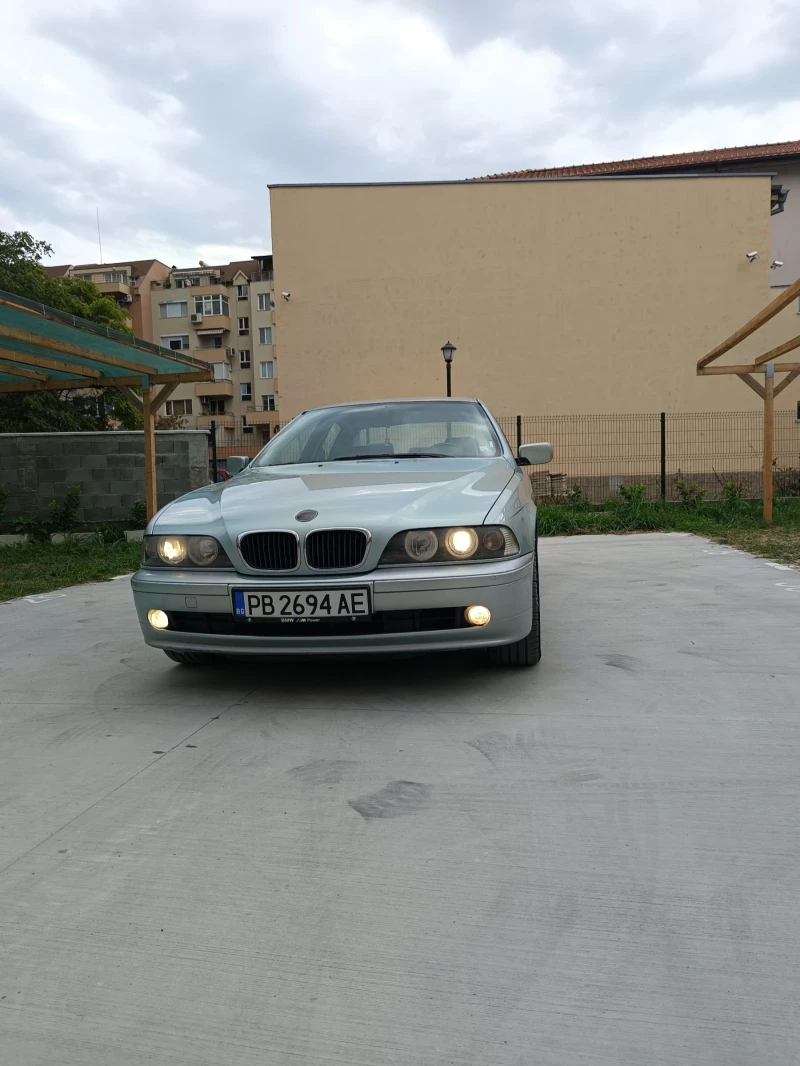 BMW 520, снимка 2 - Автомобили и джипове - 47401189