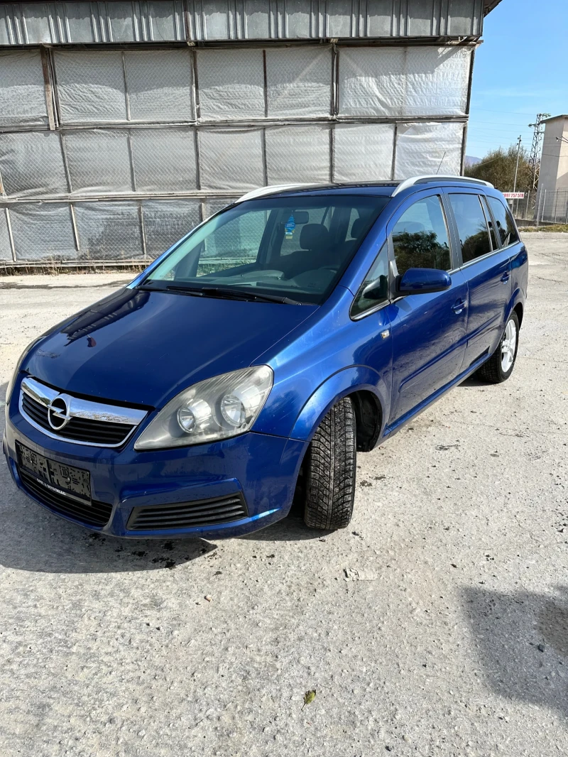 Opel Zafira 1.9 CDTI, снимка 3 - Автомобили и джипове - 47766922