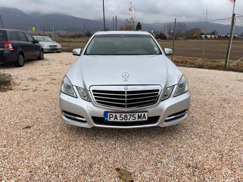 Mercedes-Benz E 200 Avangarde.E 200 turbo, снимка 8 - Автомобили и джипове - 48210430