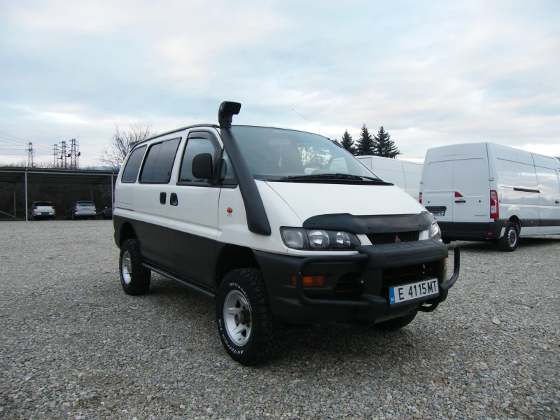 Mitsubishi Space gear  2.4i GAZ инжекцион, снимка 2 - Автомобили и джипове - 49210921