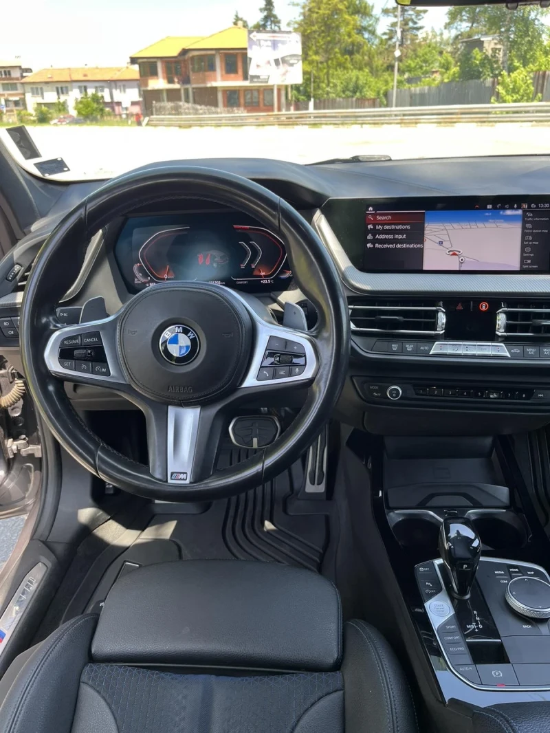 BMW 120 Xdrive, M-sport, снимка 6 - Автомобили и джипове - 52460343