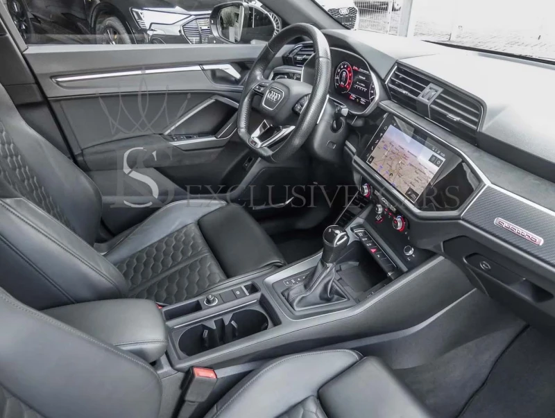 Audi RSQ3 2.5 TFSI QUATTRO* MATRIX* BANG & OLUFSEN* PANO* , снимка 7 - Автомобили и джипове - 51364975
