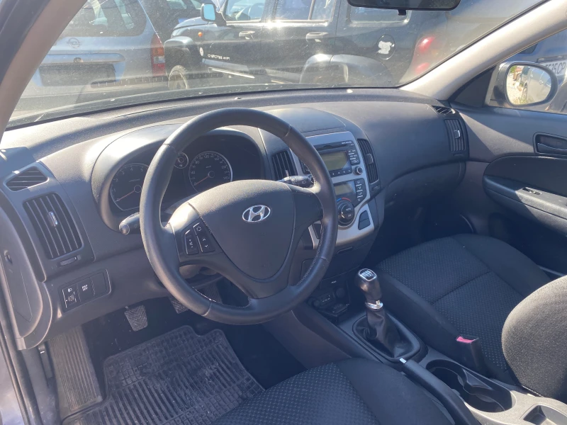 Hyundai I30 1.4, снимка 6 - Автомобили и джипове - 52197389