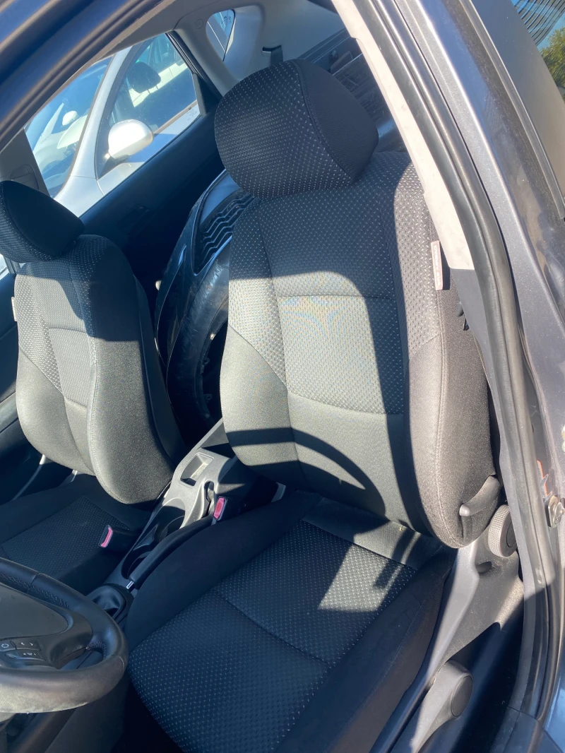 Hyundai I30 1.4, снимка 7 - Автомобили и джипове - 52197389