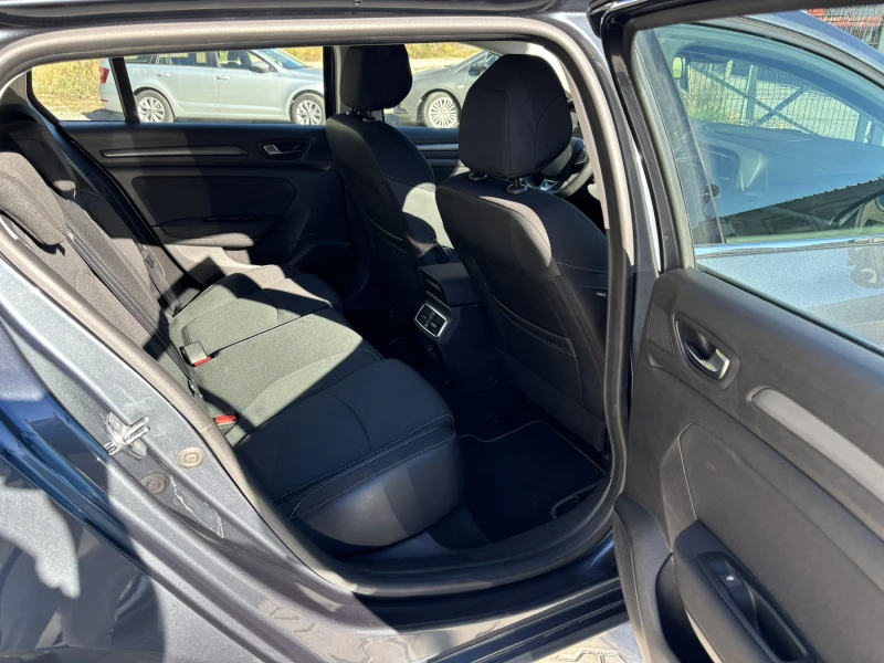 Renault Megane 1.5 DCI BUSINESS, снимка 13 - Автомобили и джипове - 52235453