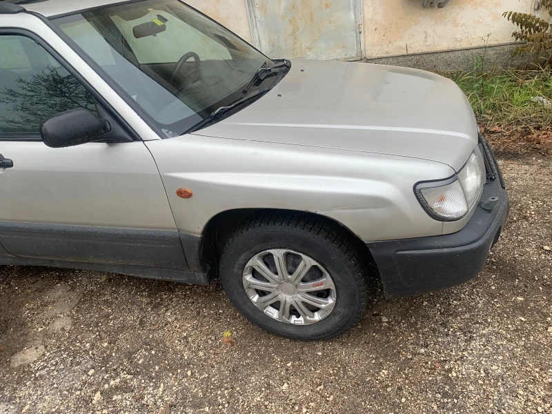 Subaru Forester, снимка 4 - Автомобили и джипове - 52496602
