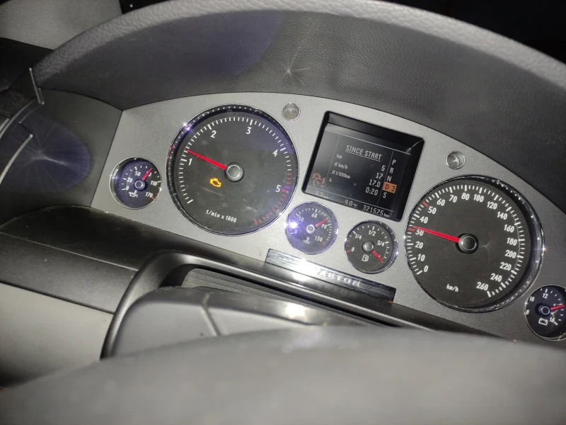 VW Phaeton 3000 тди, снимка 14 - Автомобили и джипове - 53147079