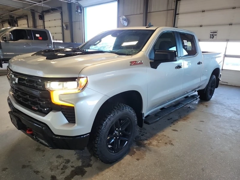 Chevrolet Silverado * 4WD Crew Cab 157" LT Trail Boss * CARFAX * Б, снимка 6 - Автомобили и джипове - 53128321