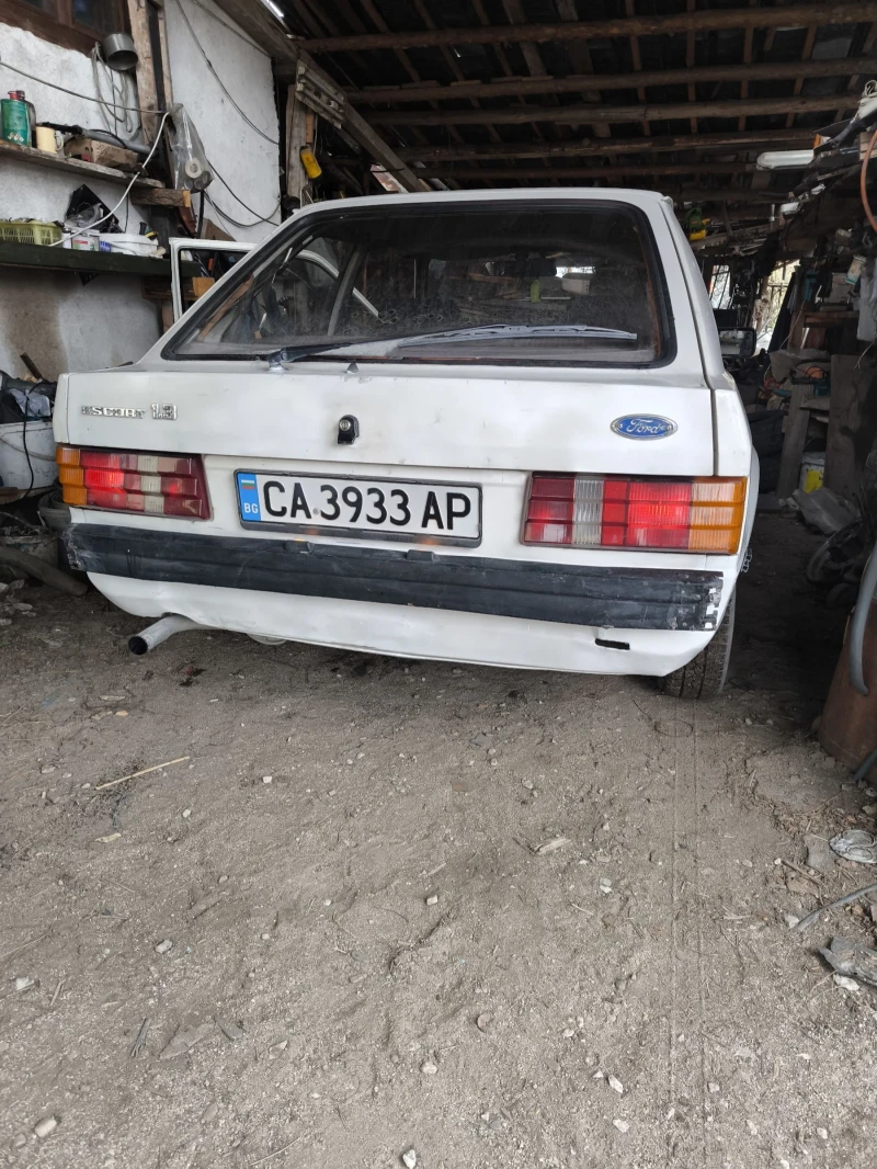 Ford Escort Mk3, снимка 10 - Автомобили и джипове - 53200925