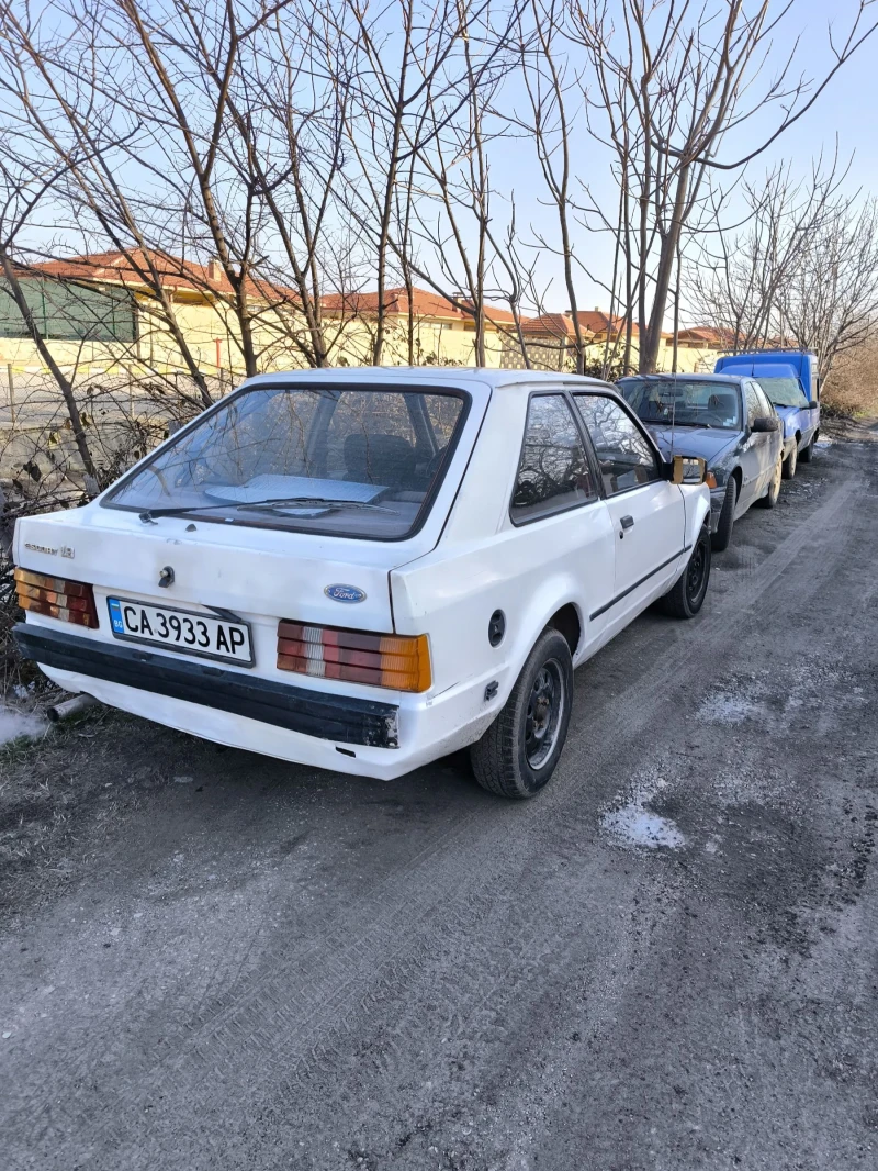 Ford Escort Mk3, снимка 9 - Автомобили и джипове - 53200925