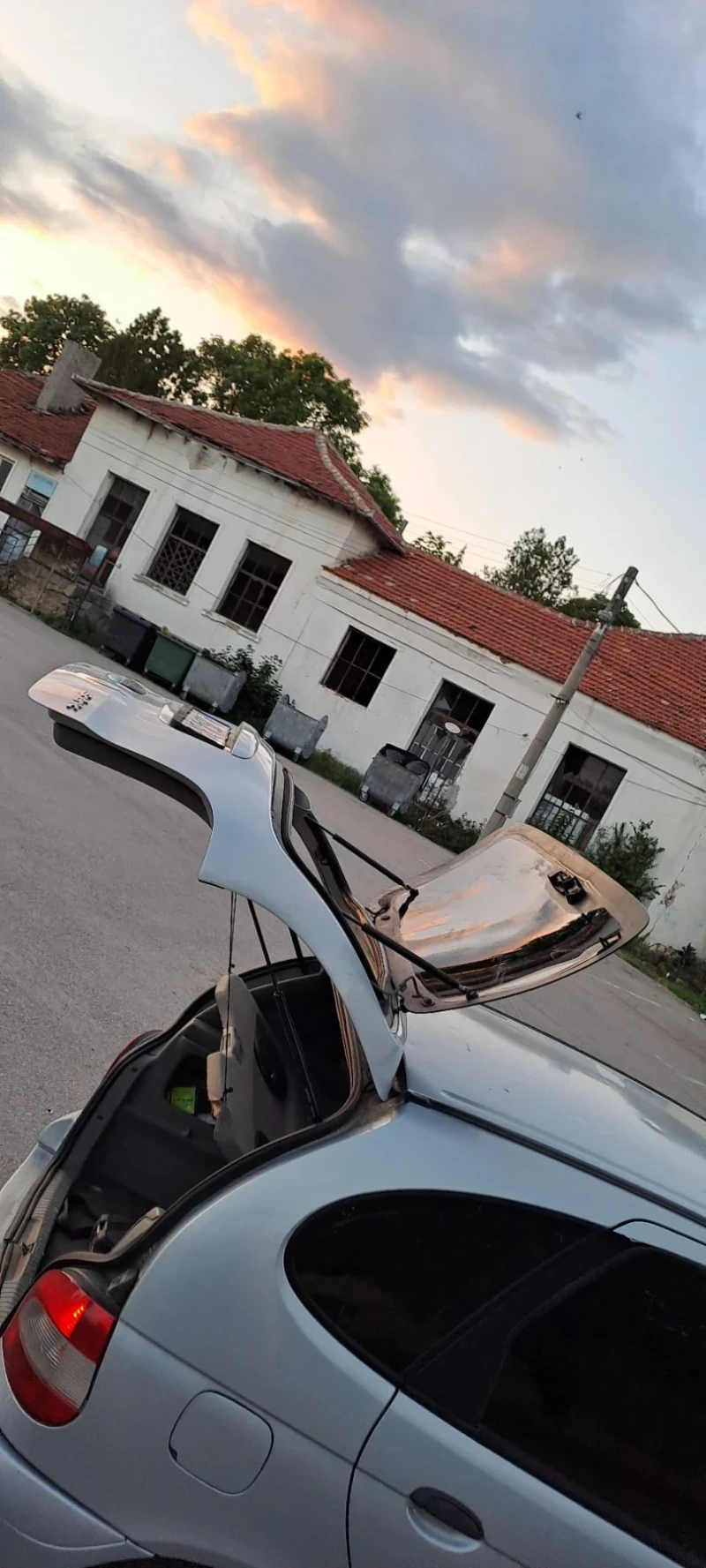 Renault Scenic, снимка 8 - Автомобили и джипове - 53226691