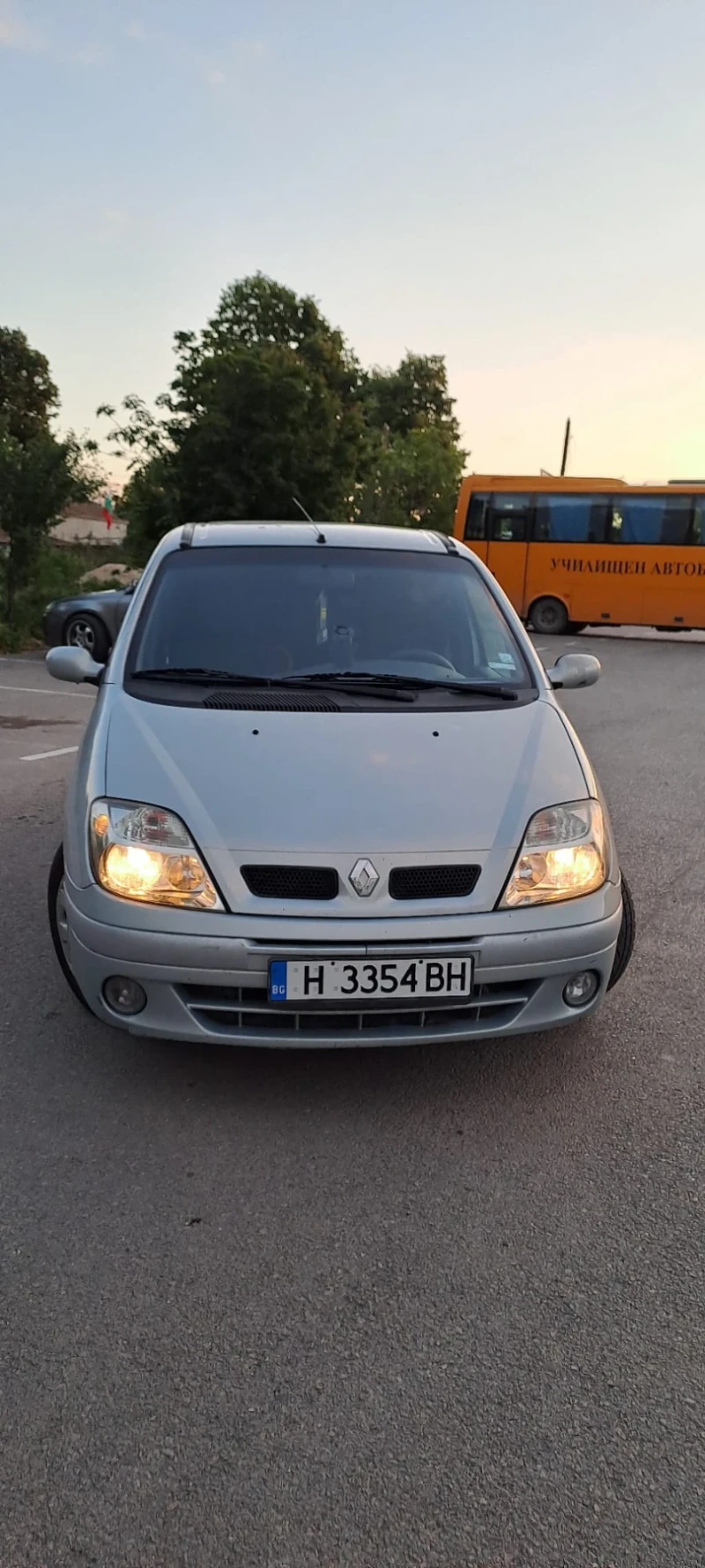 Renault Scenic, снимка 4 - Автомобили и джипове - 53226691