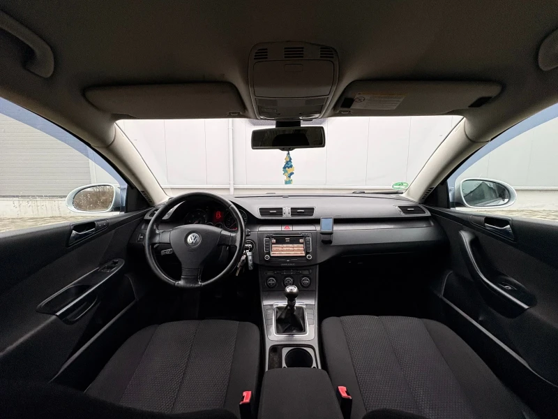 VW Passat 1.9 TDI 105 Кс, снимка 10 - Автомобили и джипове - 53297120
