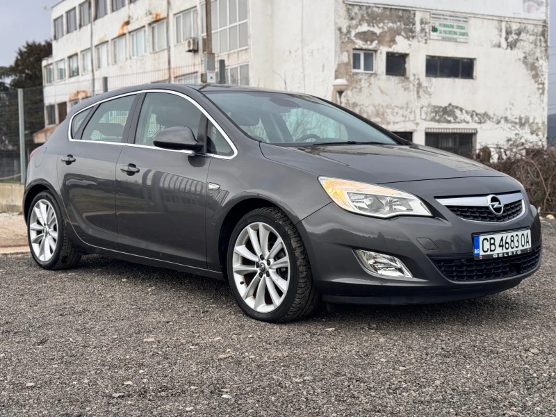 Opel Astra 1.6i cosmo 195е/мес, снимка 8 - Автомобили и джипове - 53511207