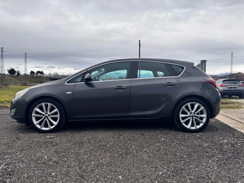 Opel Astra 1.6i cosmo 195е/мес, снимка 3 - Автомобили и джипове - 53511207