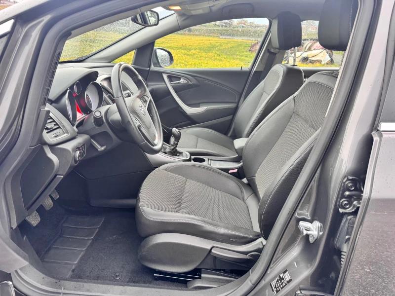 Opel Astra 1.6i cosmo 195е/мес, снимка 9 - Автомобили и джипове - 53511207