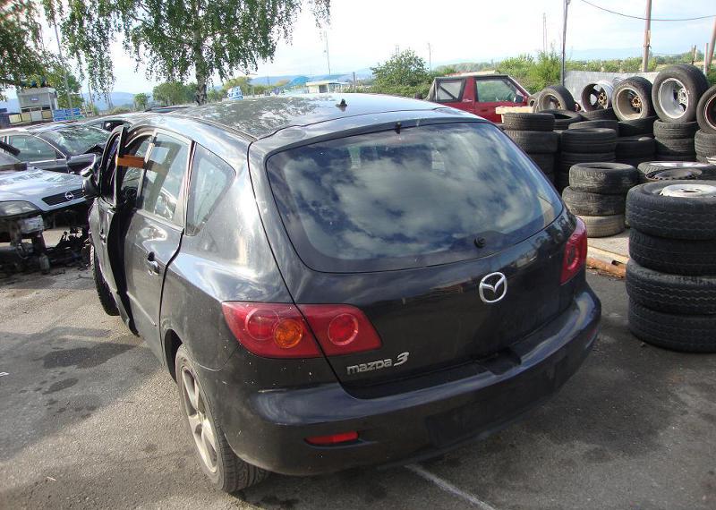 Mazda 323 1.6TDI-НА ЧАСТИ, снимка 2 - Автомобили и джипове - 1997689