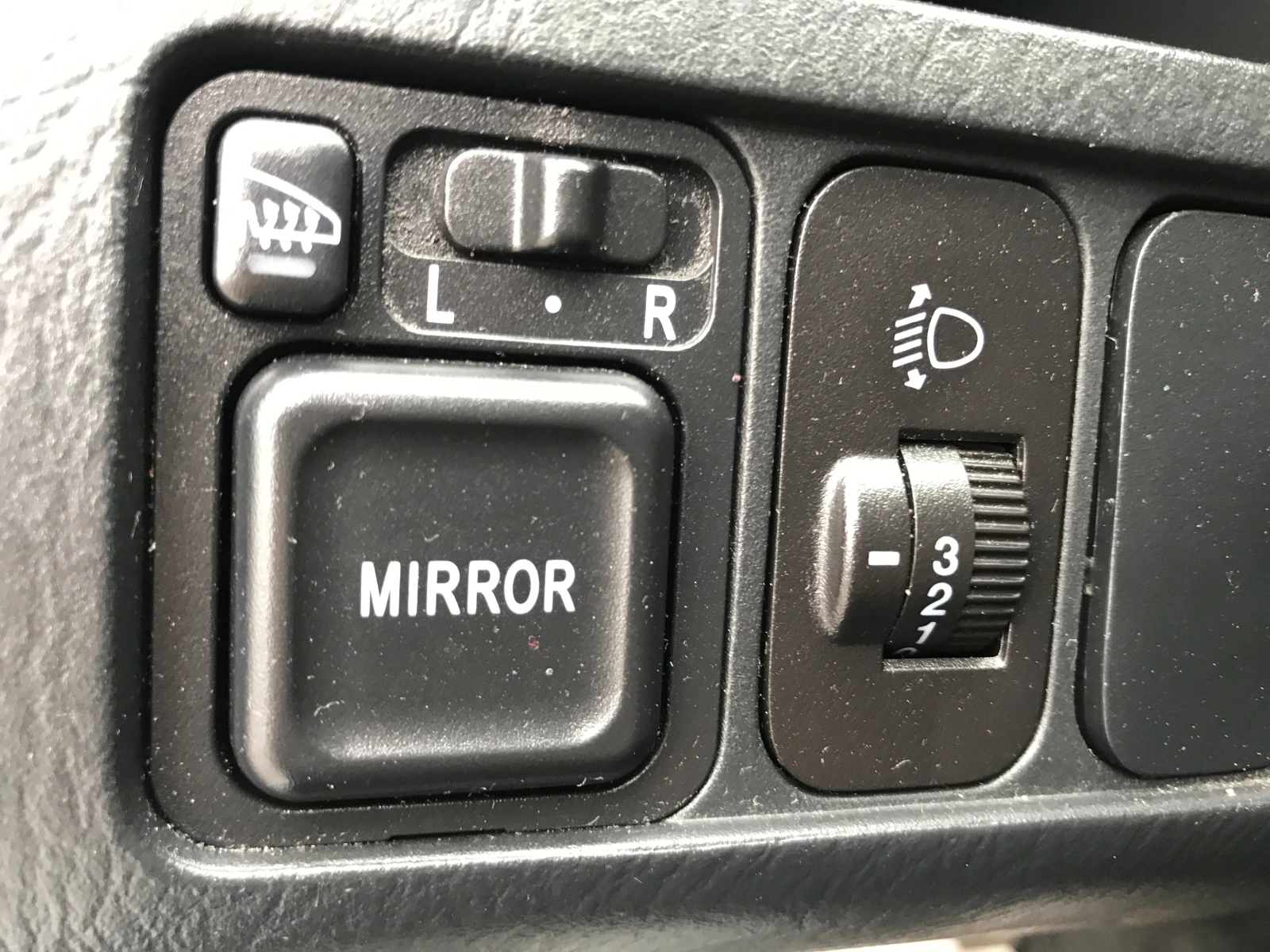 Honda Stream 1, 7 | Mobile.bg   17