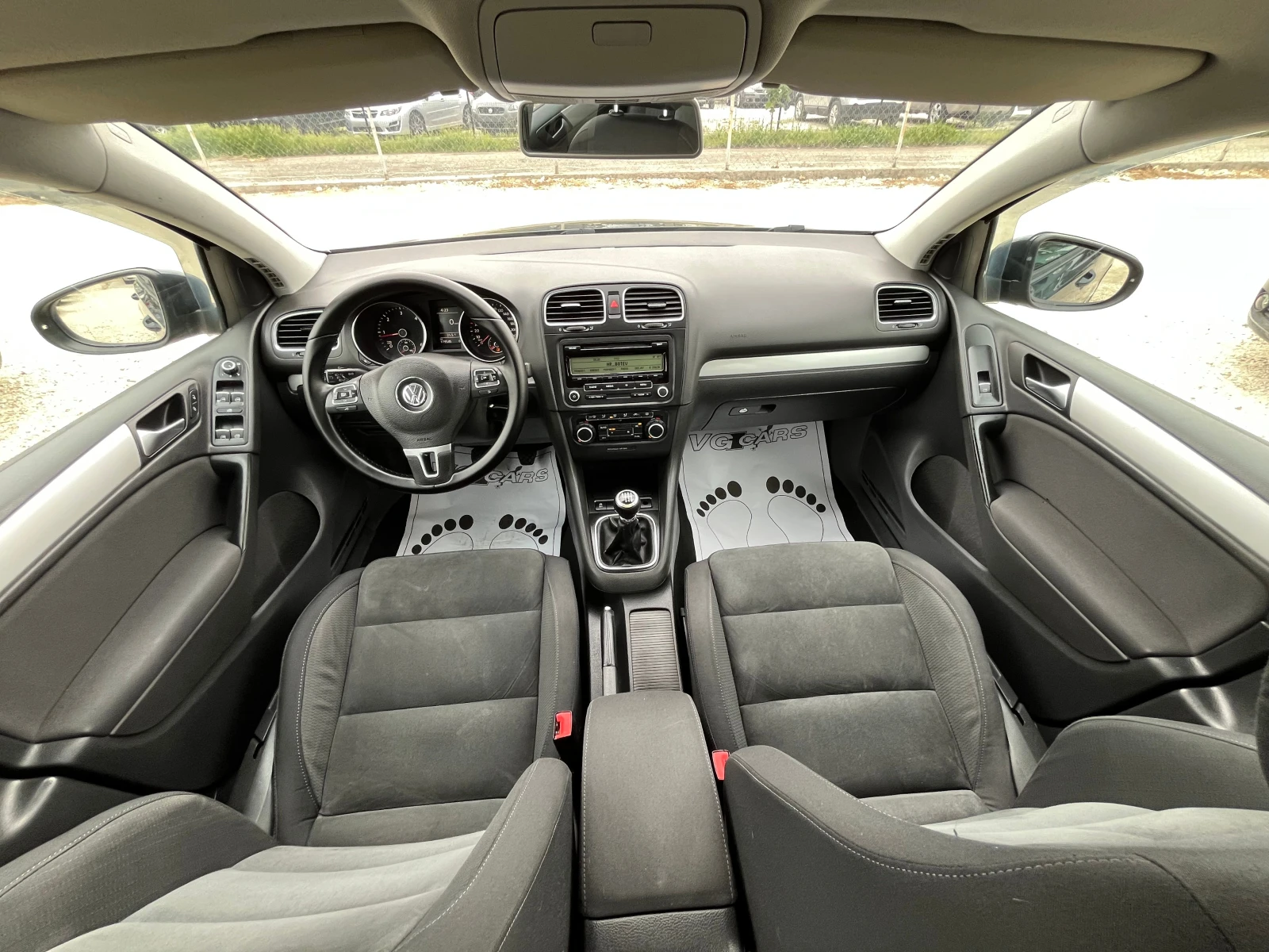 VW Golf 2.0TDI, 140ck, 4x4, ЛИЗИНГ - изображение 9