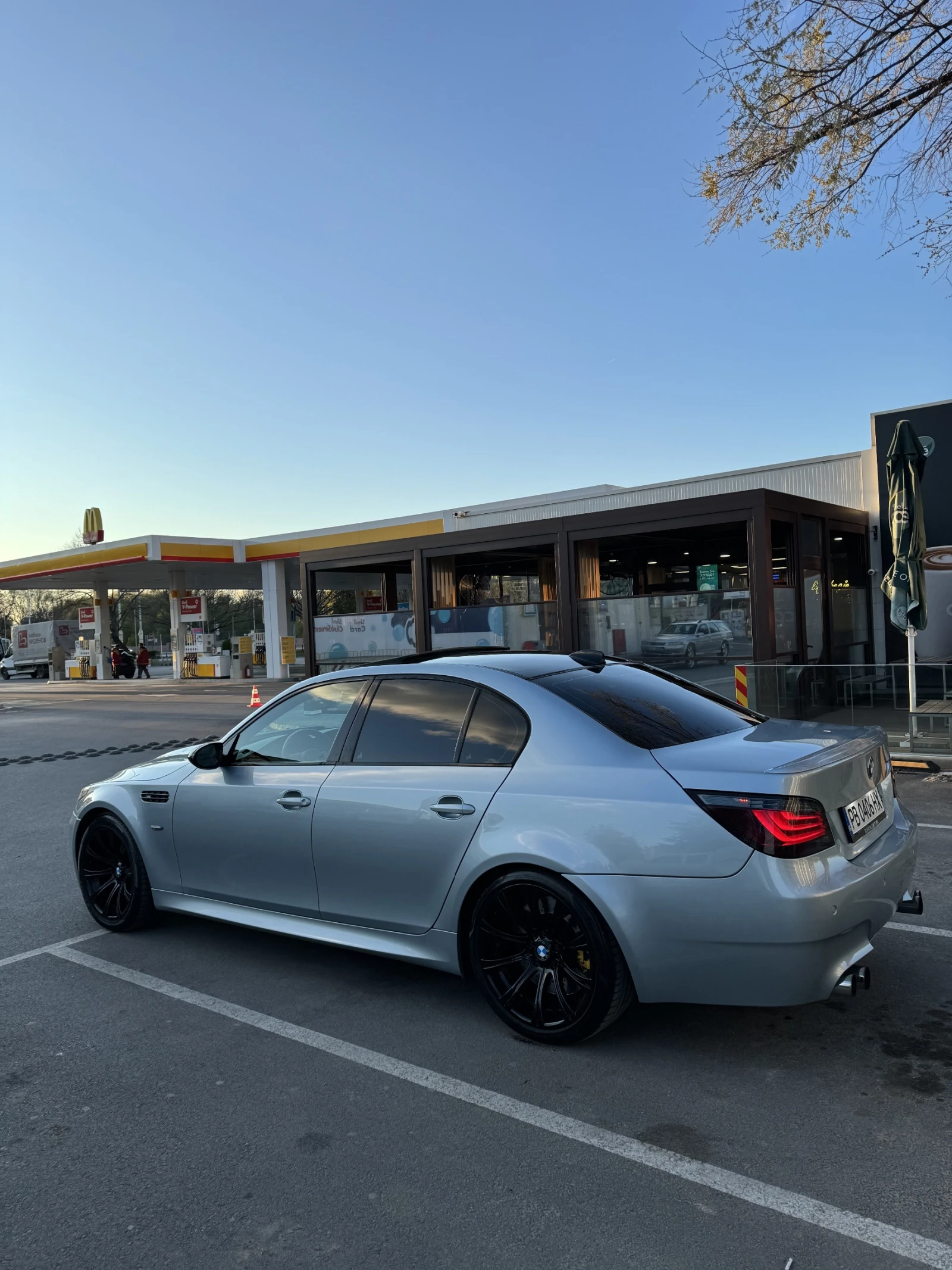 BMW M5  - изображение 6