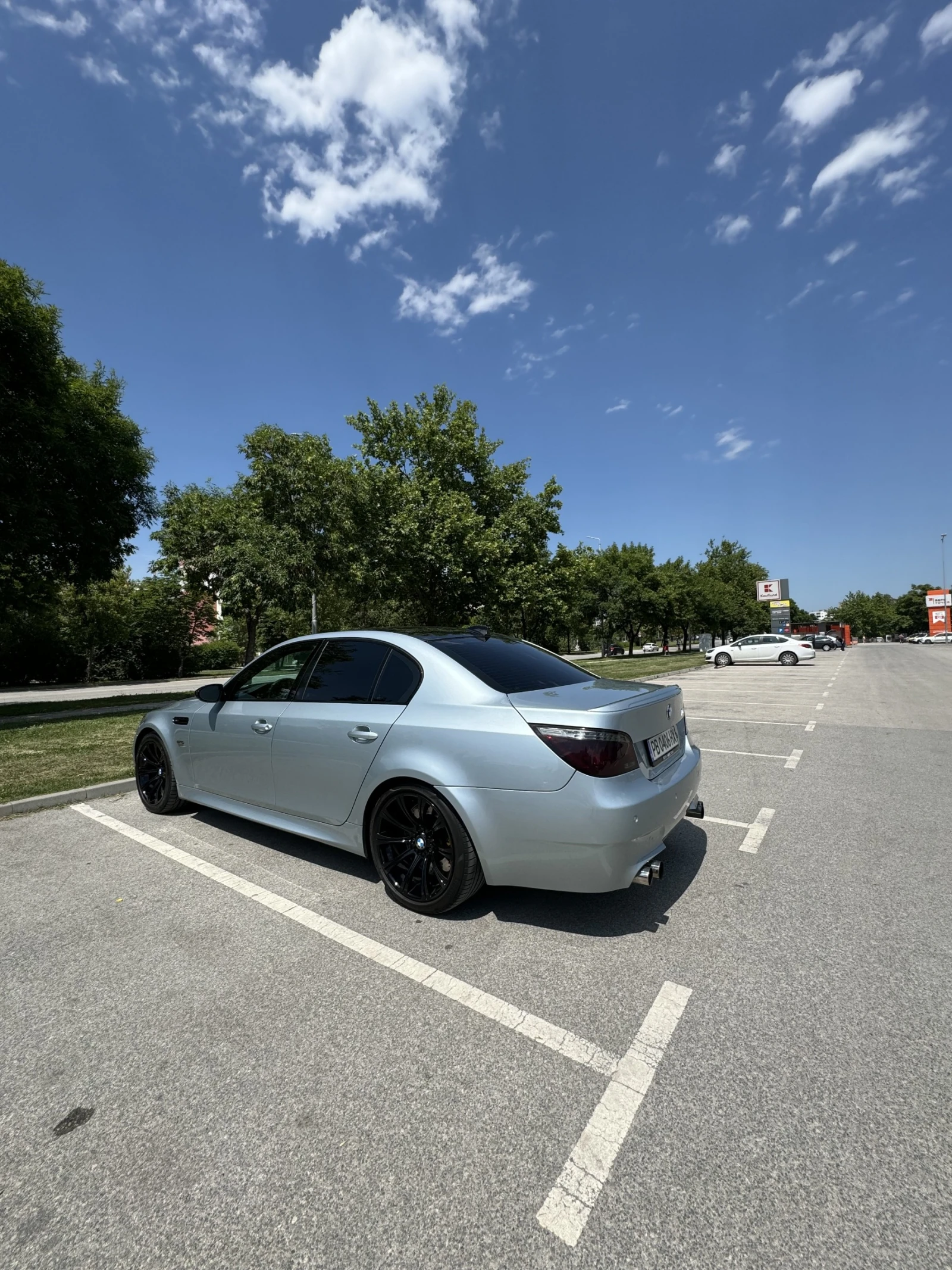 BMW M5  - изображение 4