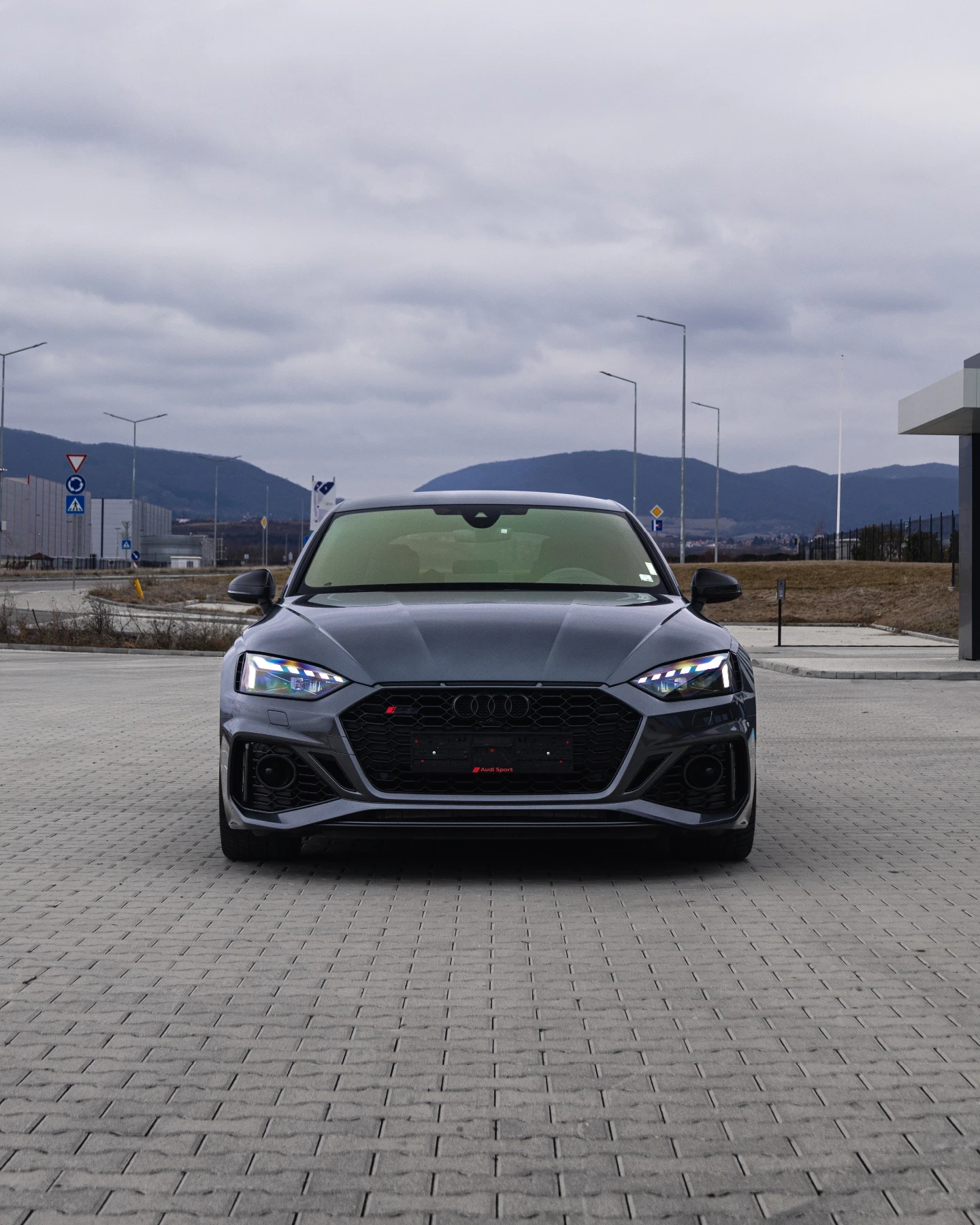Audi Rs5 Sportback 2.9 TFSI Carbon Ceramic - изображение 4